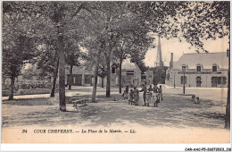 CAR-AACP5-41-0414 - COUR CHEVERNY - La Place De La Mairie  - Cheverny