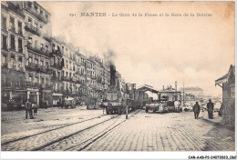 CAR-AABP2-44-0123 - NANTES - Le Quai De La Fosse Et La Gare De La Bourse - Train - Nantes