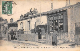 44  .  N° 203212 .   LA BERNERIE    .   BUREAU DE L AGENCE - La Bernerie-en-Retz