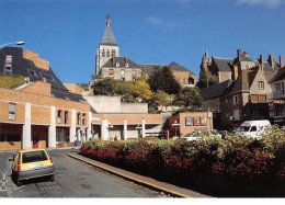 45.AM10216.Gien.Eglise Et Château.Edit Dubray 28/45.CPSM 15x10 Cm - Gien