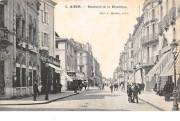 47 . N°205517. Agen. Boulevard De La République - Agen