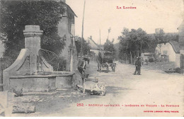 48 - BAGNOLS LES BAINS - SAN25451 - Intérieur Du Village - La Fontaine - Other & Unclassified