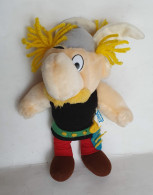 PELUCHE ASTERIX DU PARC ASTERIX D2BUT ANNEES 90 UDERZO GOSCINNY - Astérix & Obélix