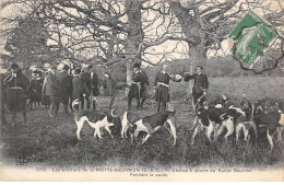 41 - LAMOTTE BEUVRON - SAN33174 - Chasse à Courre Du Rallye Beuvron - Pendant La Curée - Lamotte Beuvron