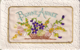 FANTAISIE(CARTE BRODEE) BONNE ANNEE - Embroidered