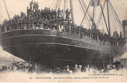 44 - SAINT NAZAIRE - SAN37336 - Les Braves Soldats Anglais Acclament La Terre De France - Saint Nazaire