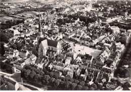 45 - SAN60692 - PITHIVIERS - Vue Générale Aérienne - Place Du Martroi - Combier - CPSM 10x15 Cm - Pithiviers