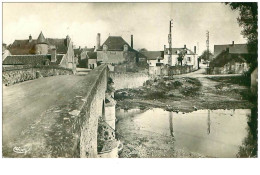 41.HUISSEAU SUR COSSON.n°26483.LE PONT ET LA ROUTE DE MOREE.CPSM - Autres & Non Classés