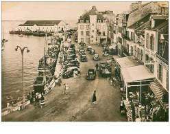 44 .n°34783.le Croisic.place D Aiguillon La Poissonnerie. Cpsm 15 X 10.5 Cm . - Le Croisic