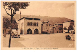 46 . N° 43778 . Figeac.place Vival Et Hotel De La Monnaie.voiture - Figeac