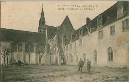 45.FERRIERES EN GATINAIS.COUR INTERIEURE DE L'ABBAYE - Other & Unclassified