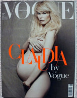 Vogue Magazine Germany 2010-06 Claudia Schiffer  - Zonder Classificatie