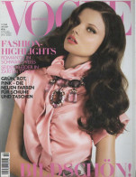 Vogue Magazine Germany 2008-10 Magdalena Frackowiak - Zonder Classificatie