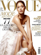 Vogue Magazine Germany 2006-12 Doutzen Kroes - Unclassified