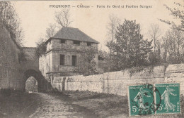 Picquigny , Porte Du Gard Et Pavillon Sevigné - Other & Unclassified