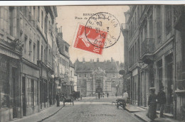 Besançon , Place De L'Etat Major - Besancon