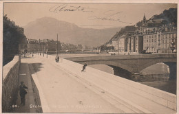 Grenoble  Photo Oddoux ,les Quais, Le Moucherotte - Grenoble