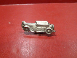 PIN'S AUTOMOBILE. - Andere & Zonder Classificatie