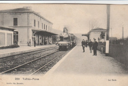 Tullins Fures , Le Train En Gare - Tullins