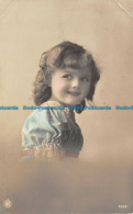 R133933 Old Postcard. Little Girl Portrait. 1911 - Monde