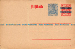 R133945 Old Postcard With Stamp - Mundo