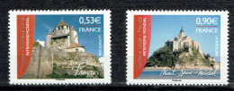 Patrimoine Mondial : La Tour César De Provins Et Le Mont-Saint-Michel (émission Commune Avec Les Nations-Unies) - Unused Stamps