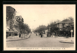 CPA Livry-Gargan, Boulevard De La République  - Livry Gargan