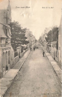 P4-14-Luc SUR- MER- Rue De La Mer Carte Avec Pliure - Luc Sur Mer