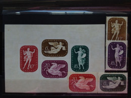 UNGHERIA Anni '40 - Pro Arte - BF 9 Nuovo * + Nn. 643/46 Nuovi ** (macchie Ruggine) + Spese Postali - Blocks & Sheetlets