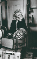 CAROLE LOMBARD -  PHOTO POSTCARD (rp) 1 - Femmes Célèbres