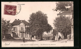 CPA Saint-Jean-le-Puy, La Place Et La Mairie  - Other & Unclassified