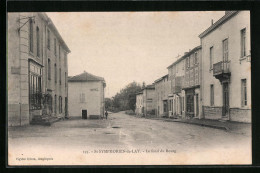 CPA St-Symphorien-de-Lay, Le Fond Du Bourg  - Autres & Non Classés