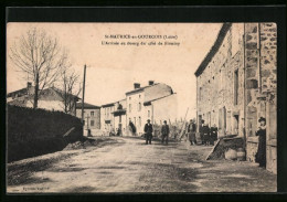 CPA St-Maurice-en-Gourgois, L`Arrivée Au Bourg Du Côté De Firminy  - Firminy