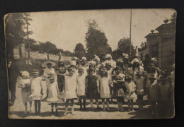 BIEVRES - CARTE PHOTO FÊTE DE LA FRAISE - Bievres