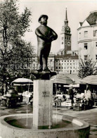 73868069 Muenchen Gedenkbrunnen Des Muenchener Volkssaengers Weiss Ferdl Am Vikt - München