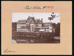 Fotografie Brück & Sohn Meissen, Ansicht Bad Elster, Blick Auf Das Sanatorium Am Fluss  - Lugares