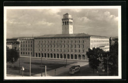 AK Karlsruhe, Strassenbahn An Der Reichspostdirektion  - Strassenbahnen