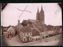 Fotografie Brück & Sohn Meissen, Ansicht Oschatz, Altmarkt Mit Ladengeschäften & Kirche  - Orte