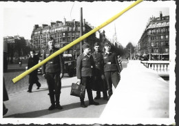 75 352 0524 WW2 WK2 PARIS A SITUER    OCCUPATION ALLEMANDE    1940 / 1944 - Krieg, Militär