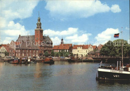 72102357 Leer Ostfriesland Hafen Mit Rathaus Und Alte Waage Leer - Leer