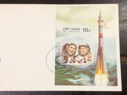 VIET  NAM ENVELOPE-F.D.C BLOCKS-(1987 CHUYEN BAY LIEN HOP XO-VIET) 1 Pcs Good Quality - Vietnam