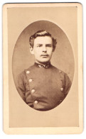 Fotografie Jos. Bluff, Minden I. W., Junger Eisenbahner In Uniform  - Personnes Anonymes