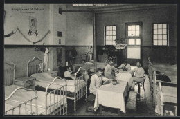 AK Brüssel / Bruxelles, Kriegslazarett IV, Krankensaal  - Brüssel (Stadt)