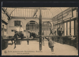 AK Brüssel / Bruxelles, Ecole Professionelle Bischoffsheim, Cours De Gymnastique  - Bruxelles-ville