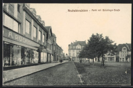 AK Neuhaldensleben, Markt Mit Bülstringerstrasse Und Geschäft A. Rückmann  - Autres & Non Classés