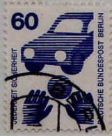 Berlin Poste Obl Yv:380 Mi:409A Jederzeit Sicherheit Sécurité Routière (Beau Cachet Rond) - Used Stamps