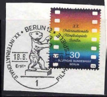Berlin Poste Obl Yv:333 Mi:358 10.Internationale Filmfestspiele Berlin (TB Cachet à Date) Sur Fragment - Used Stamps
