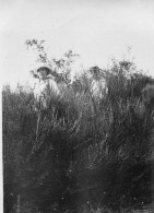 Photographie Vintage Photo Snapshot Couple Mode Fleurs - Anonymous Persons