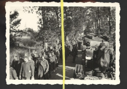 MIL 531  0524 WW2 WK2  LIGNE MAGINOT PRISONNIERS CROISENT SOLDATS ALLEMANDS 1940 - War, Military