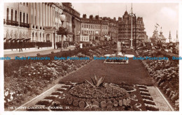 R136057 The Carpet Gardens. Eastbourne. Norman. Shoesmith And Etheridge. RP. 194 - World